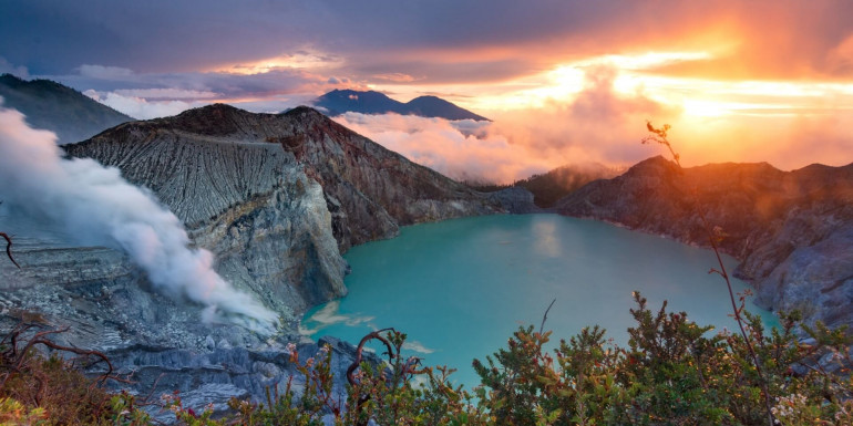 10 Destinasi Wisata di Indonesia yang Wajib Dikunjungi